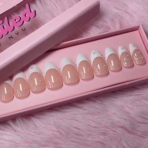 24 pc. Nail Set- Timeless